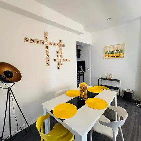 Petille En Champagne - 1 - Terrasse Daire Épernay